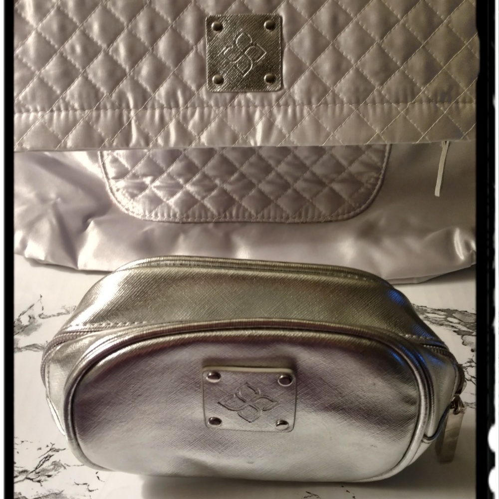 NWOT Silvertone Cloth Quilted Satin Crossbody Bag